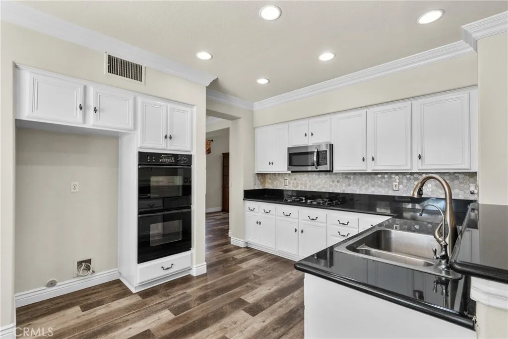 Additional image 11 of 20310 Candice Court, Canyon Country, CA 91351