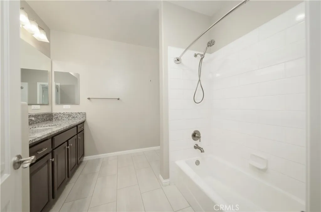 Additional image 57 of 2228 Swanfield Way, Bakersfield, CA 93311