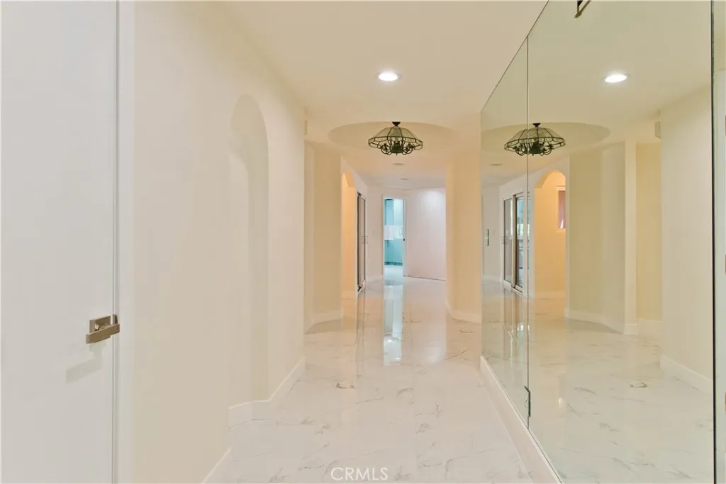 Additional image 24 of 5333 Zelzah Avenue Unit 102, Encino, CA 91316