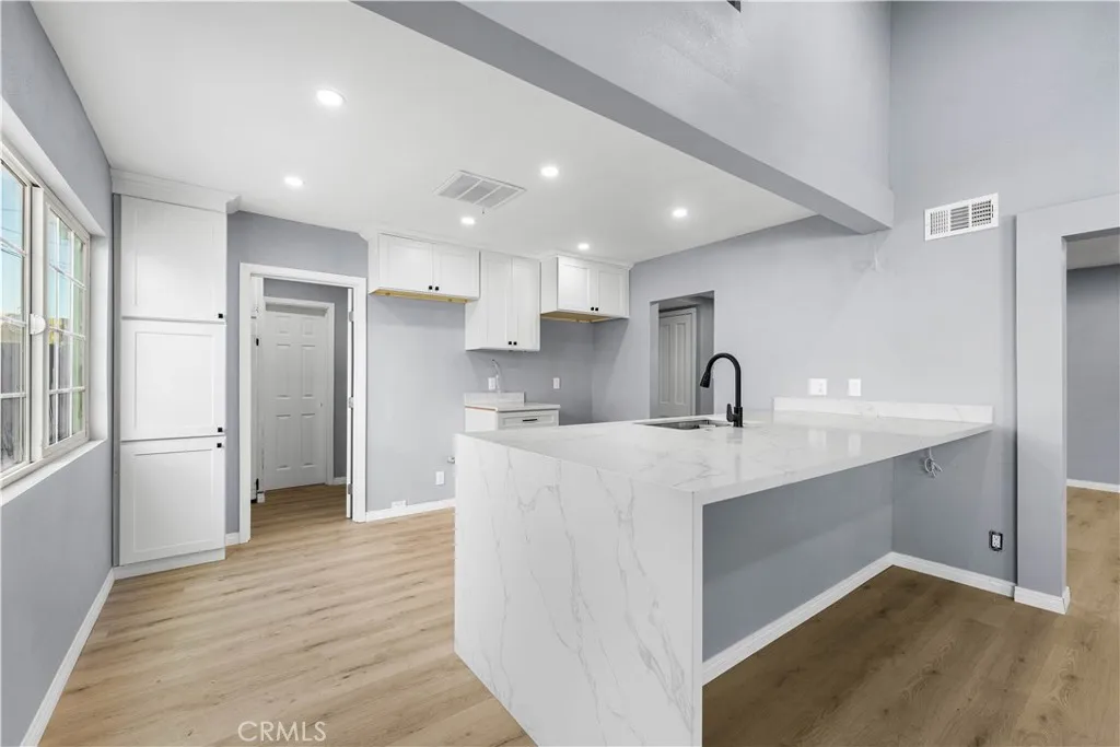 Additional image 30 of 5651 Radford, Valley Village, CA 91607