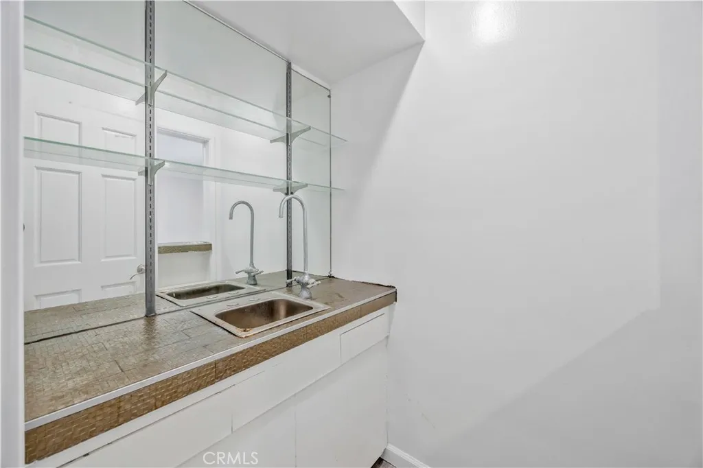 Additional image 11 of 1643 San Ysidro Drive, Beverly Hills, CA 90210