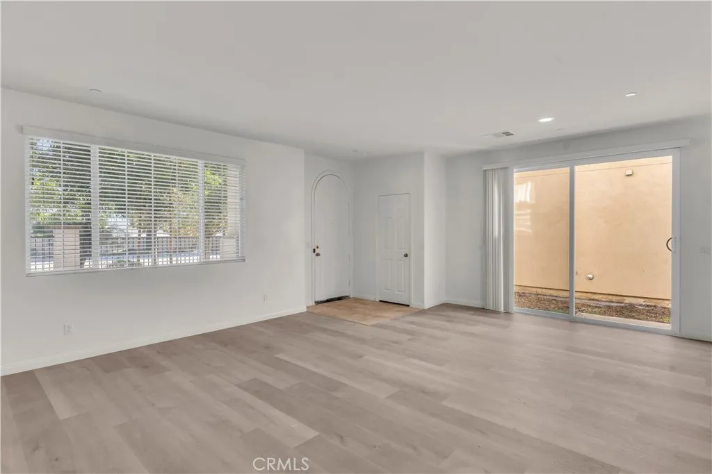 Additional image 44 of 687 S Fillmore Ave, Rialto, CA 92376