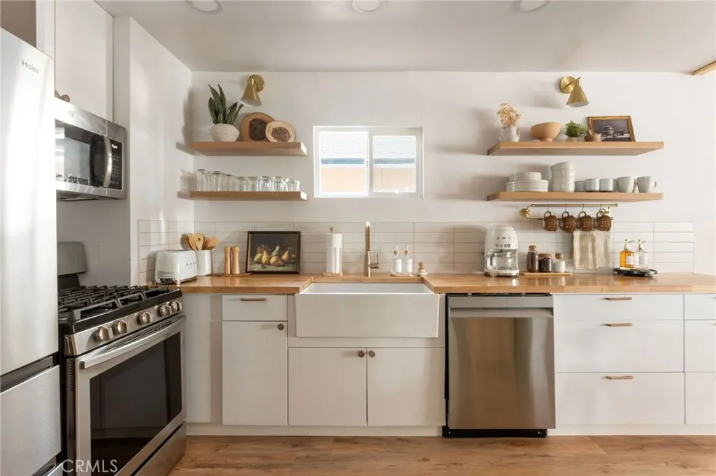 Additional image 73 of 325 E Barker Blvd, Big Bear City, CA 92314