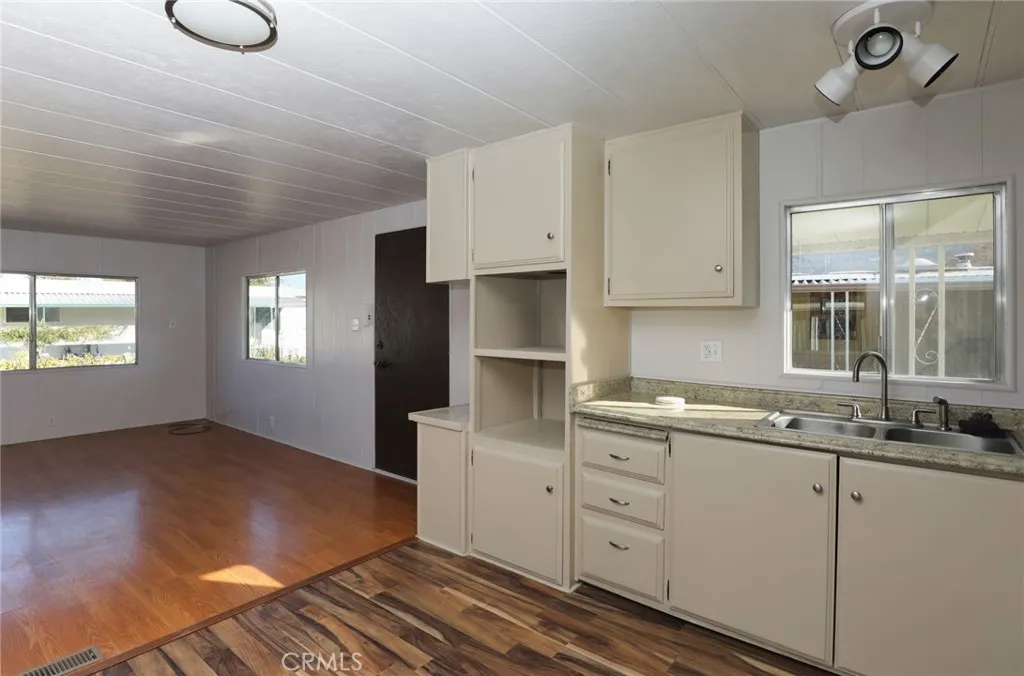 Additional image 33 of 5701 Live Oak Dr Unit 15, Kelseyville, CA 95451