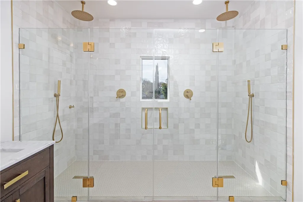 Additional image 39 of 5439 Gentry Avenue, Valley Village, CA 91607