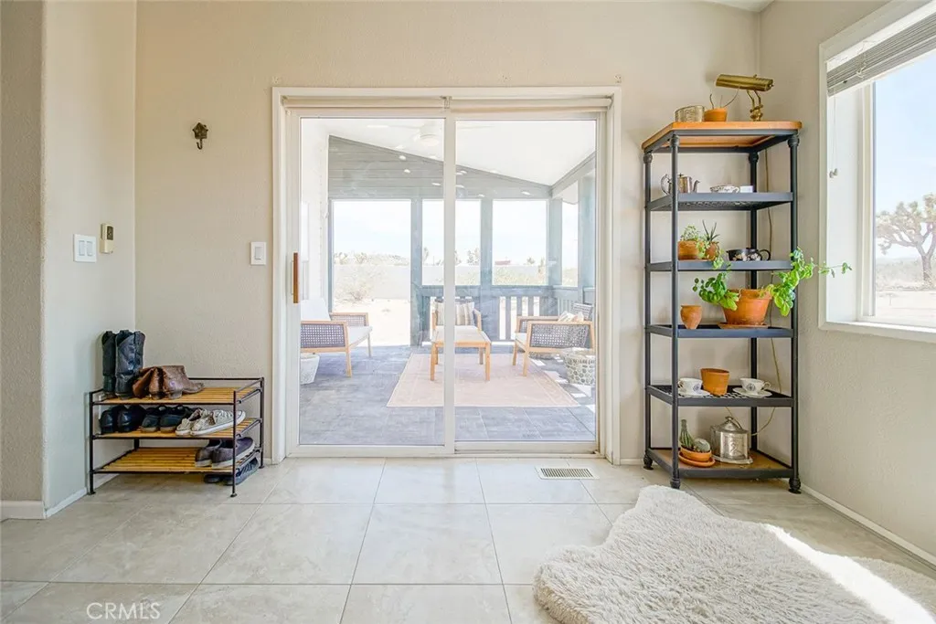 Additional image 22 of 1001 Gibralter Road, Landers, CA 92285