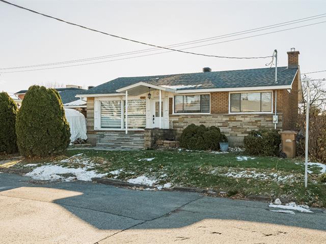 Property image for 1950 Rue Paradis|Laval (Vimont), Quebec H7M2N6