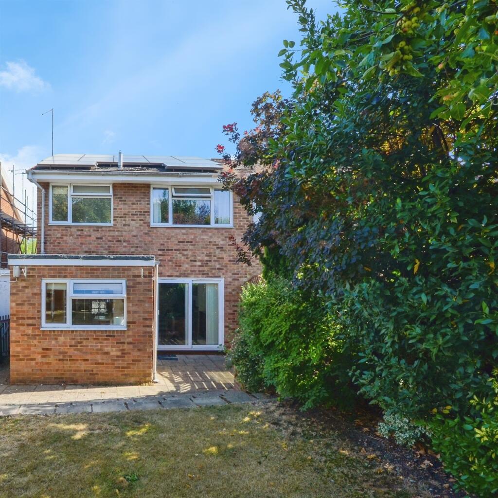 Additional image 12 of Waveney Road, HARPENDEN