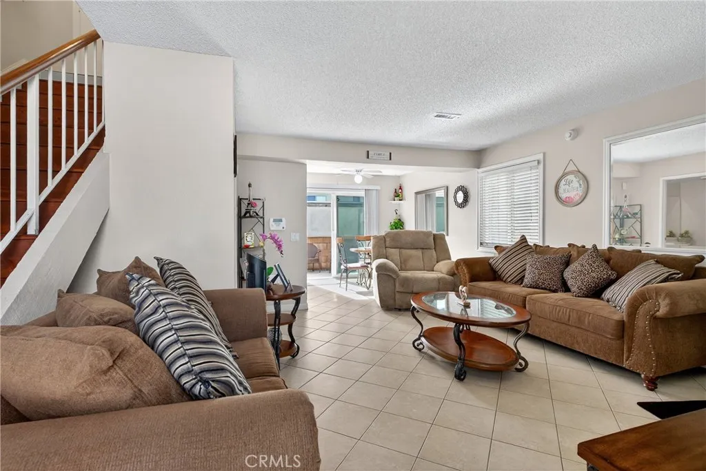 Additional image 41 of 824 N Pasadena Ave, Azusa, CA 91702