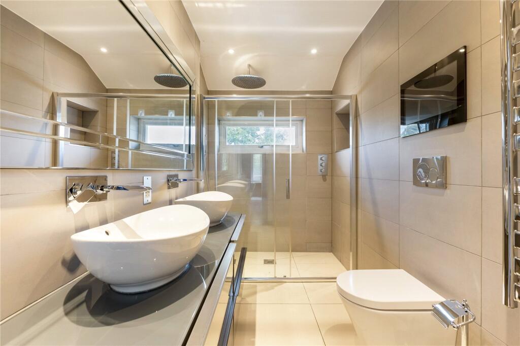 Additional image 11 of Linden Crescent, St. Albans, Hertfordshire, AL1