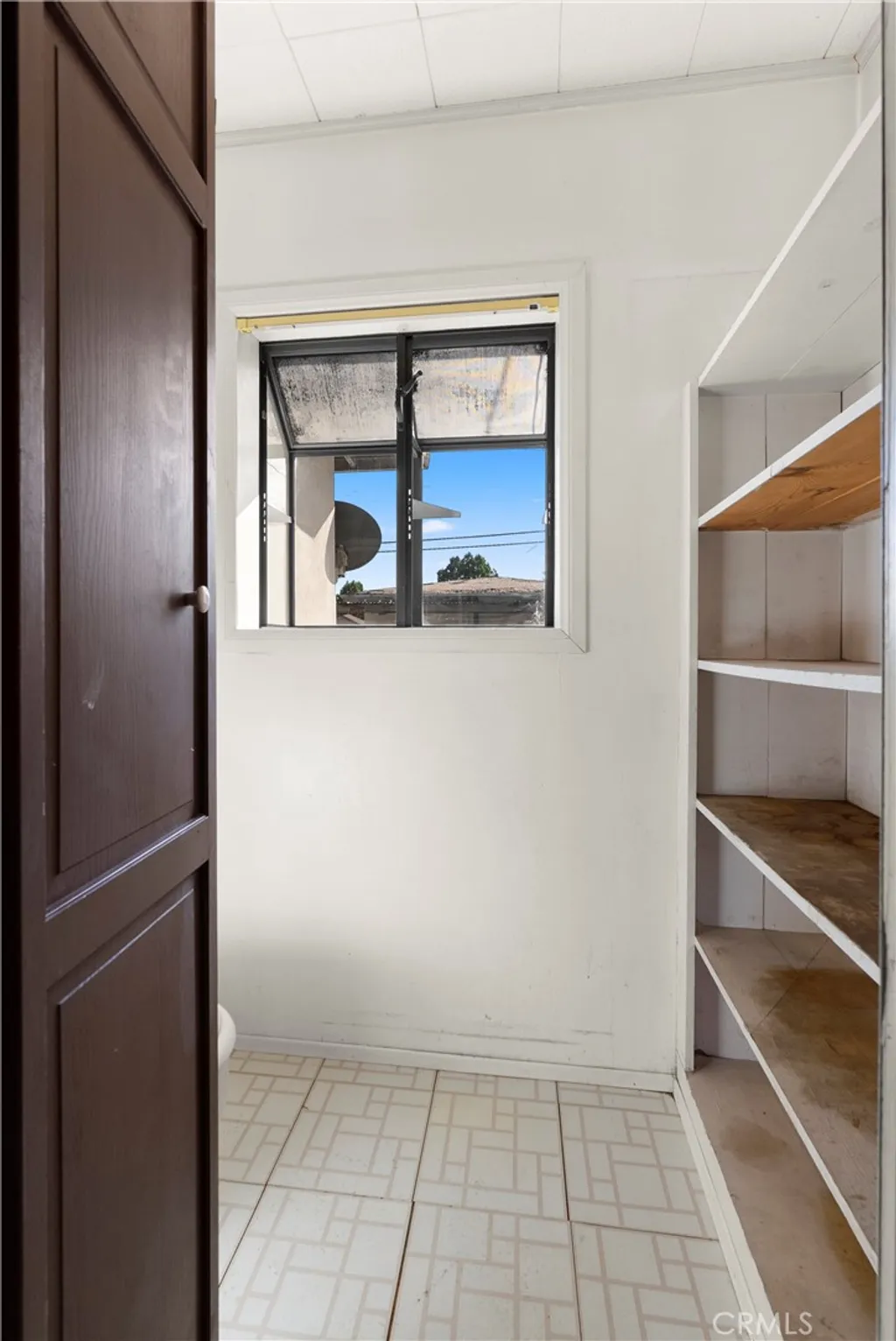 Additional image 17 of 18928 Victory Boulevard, Tarzana, CA 91335