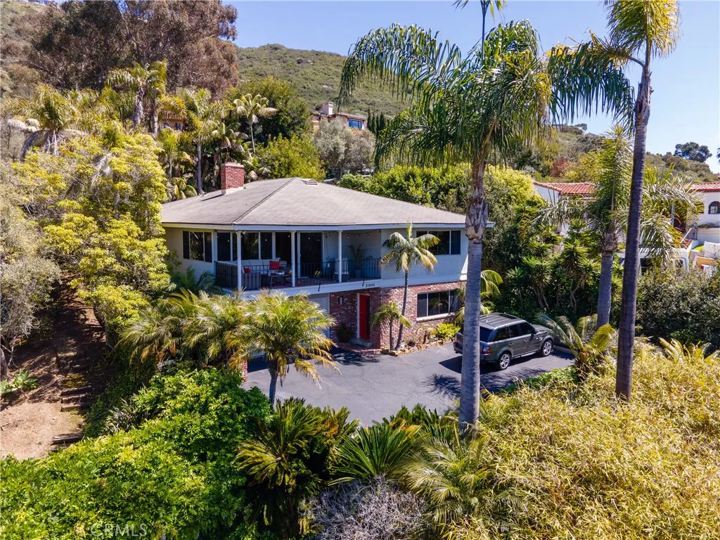 Property image for 31846 Sunset Avenue, Laguna Beach, CA 92651