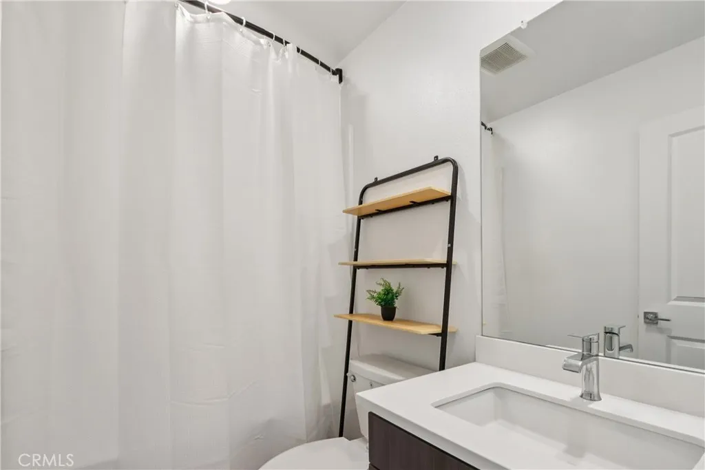 Additional image 117 of 2464 Yellowstone Way, Rialto, CA 92377