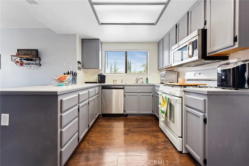 Additional image 15 of 1010 Basalt Court, Hemet, CA 92543