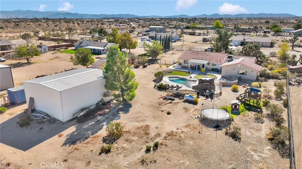 Additional image 47 of 10834 Mono Rd, Victorville, CA 92392