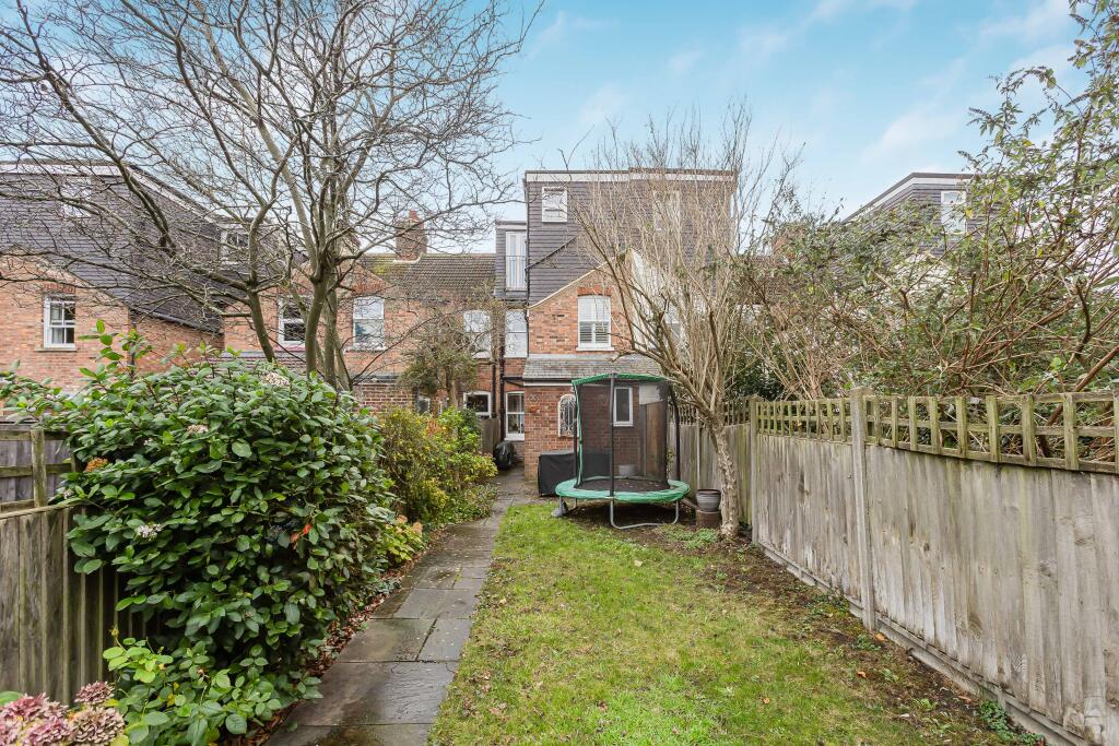 Additional image 11 of Castle Road, St Albans, Hertfordshire, AL1