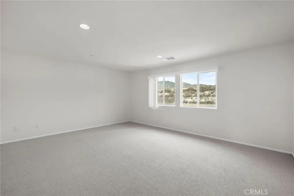 Additional image 16 of 17920 Pokeroot Ln, San Bernardino, CA 92407