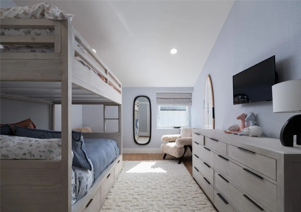 Additional image 17 of 1909 E Bay Ave, Newport Beach, CA 92661