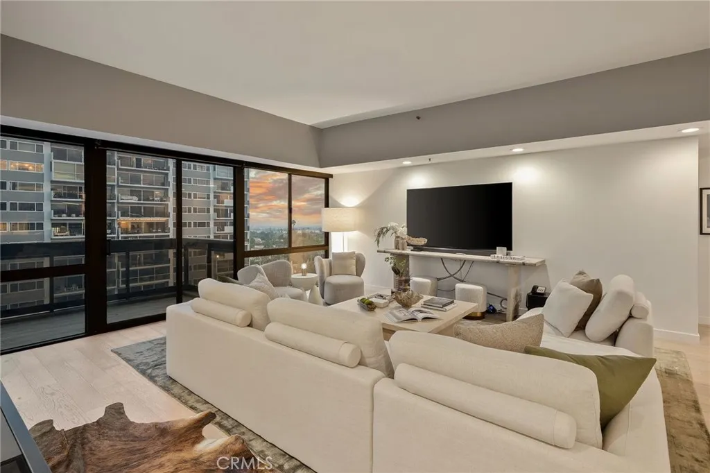 Additional image 30 of 10445 Wilshire, Los Angeles, CA 90024