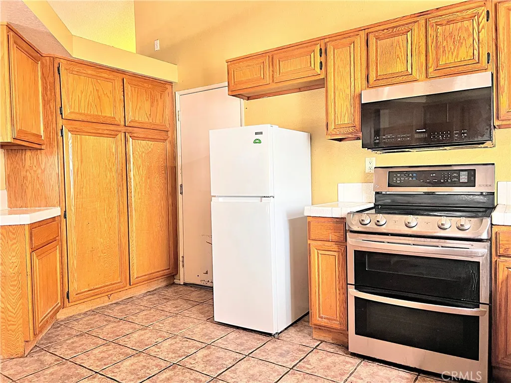 Additional image 93 of 4544 Sungate Drive N, Palmdale, CA 93551