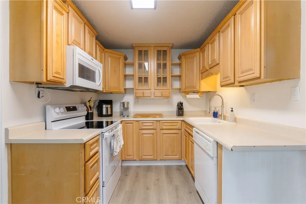 Additional image 84 of 110 S Russell St, Lakeport, CA 95453