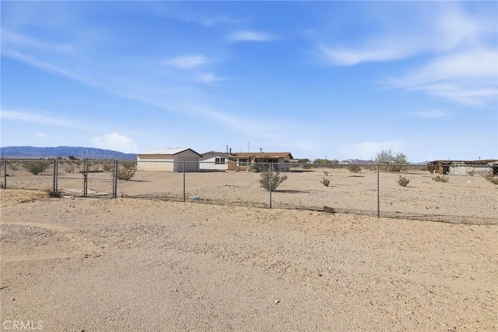 Additional image 33 of 83626 Carey Road, 29 Palms, CA 92277