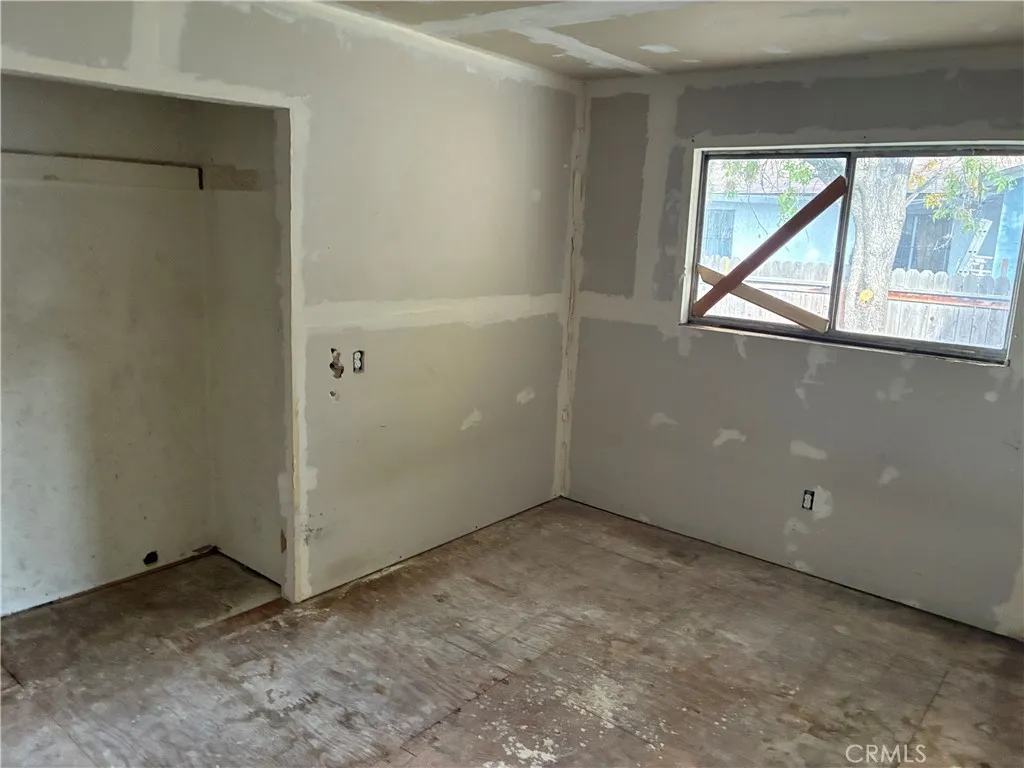 Additional image 8 of 2343 S Sacramento St, Stockton, CA 95206