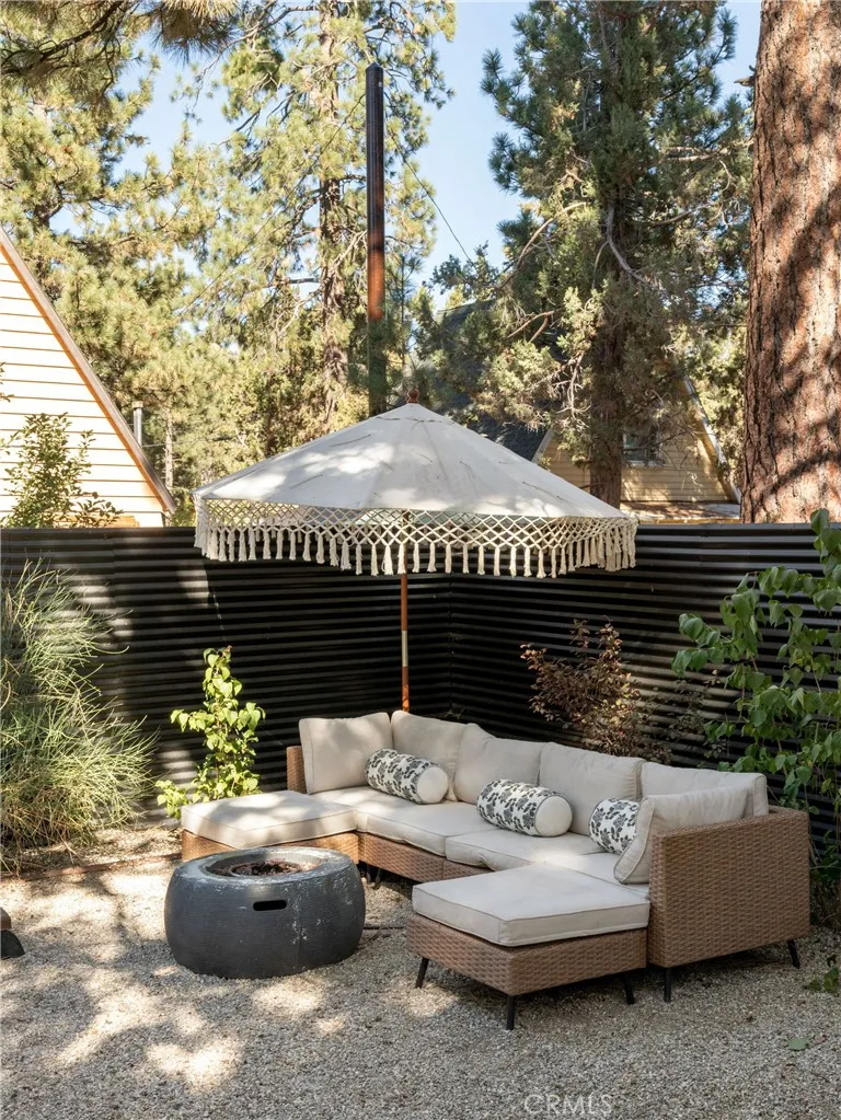 Additional image 58 of 325 E Barker Blvd, Big Bear City, CA 92314