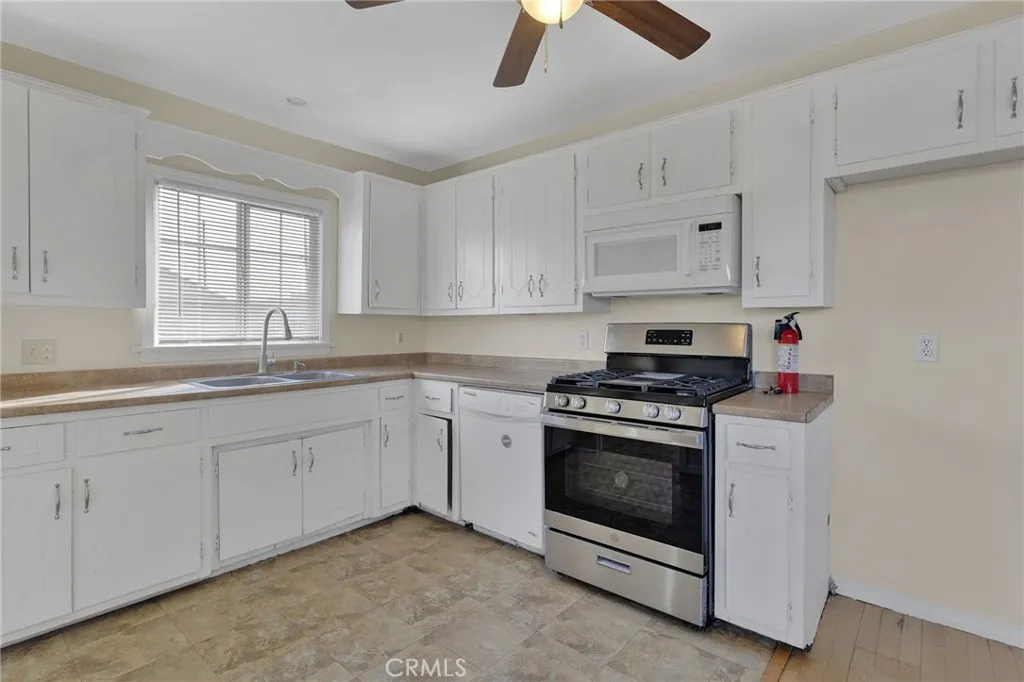 Additional image 16 of 113 E Cottage St, Barstow, CA 92311