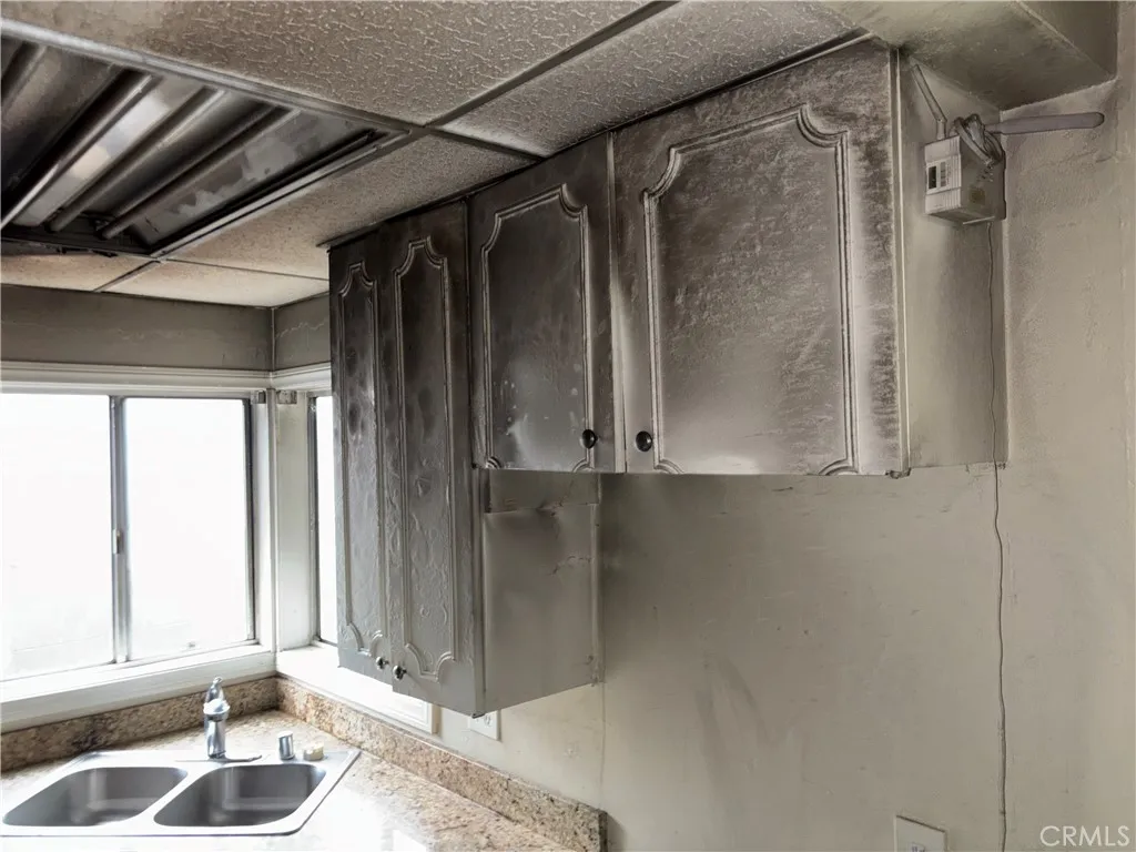 Additional image 6 of 6917 Matilija Avenue, Van Nuys, CA 91405