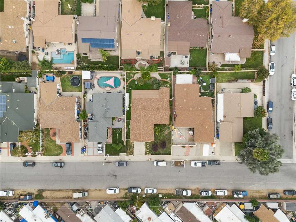 Additional image 5 of 24311 Wabuska St, Newhall, CA 91321