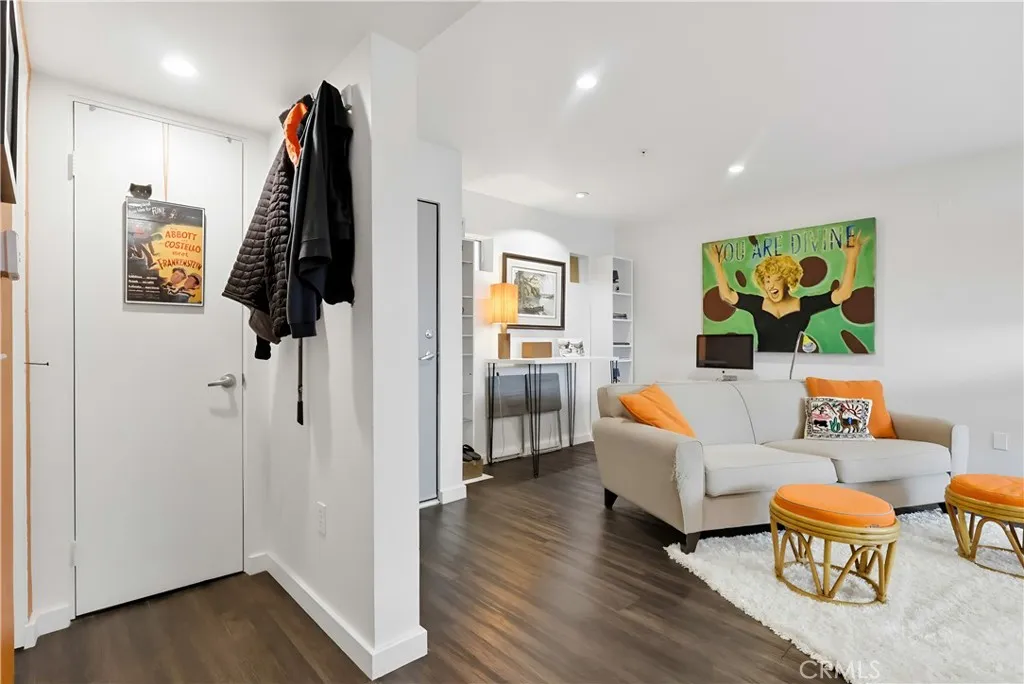 Additional image 73 of 834 E 4th Street Unit 29, Long Beach, CA 90802