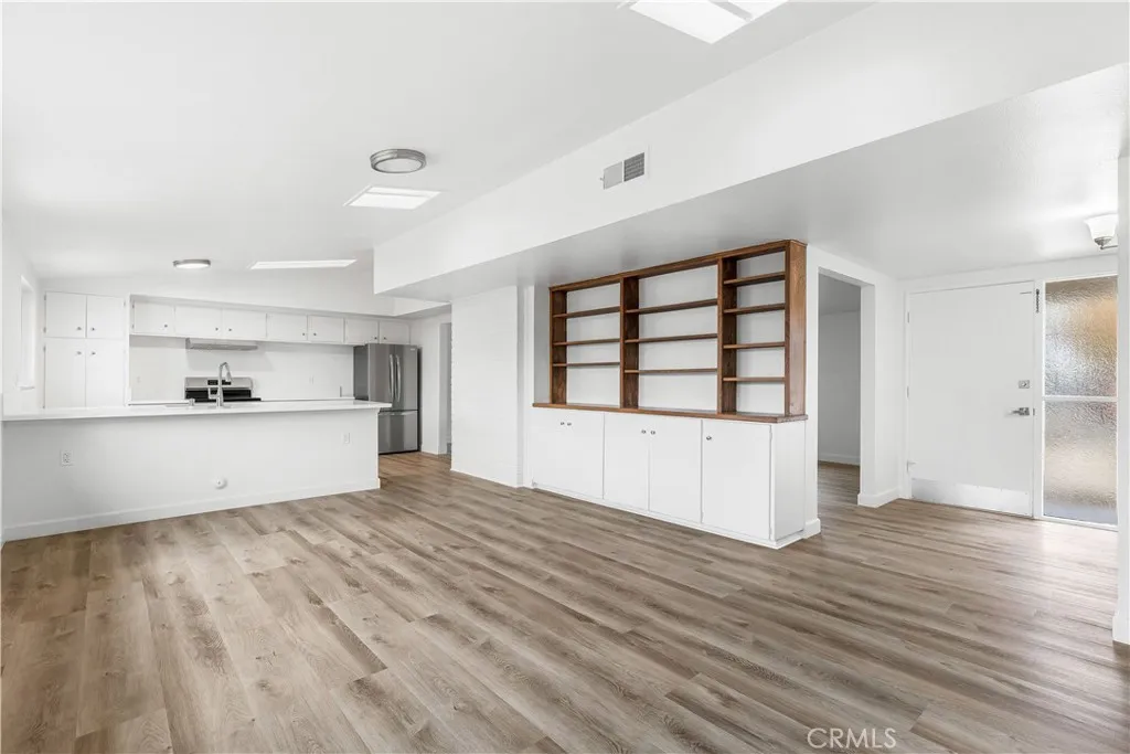 Additional image 10 of 2371 Rutgers Dr, Costa Mesa, CA 92626