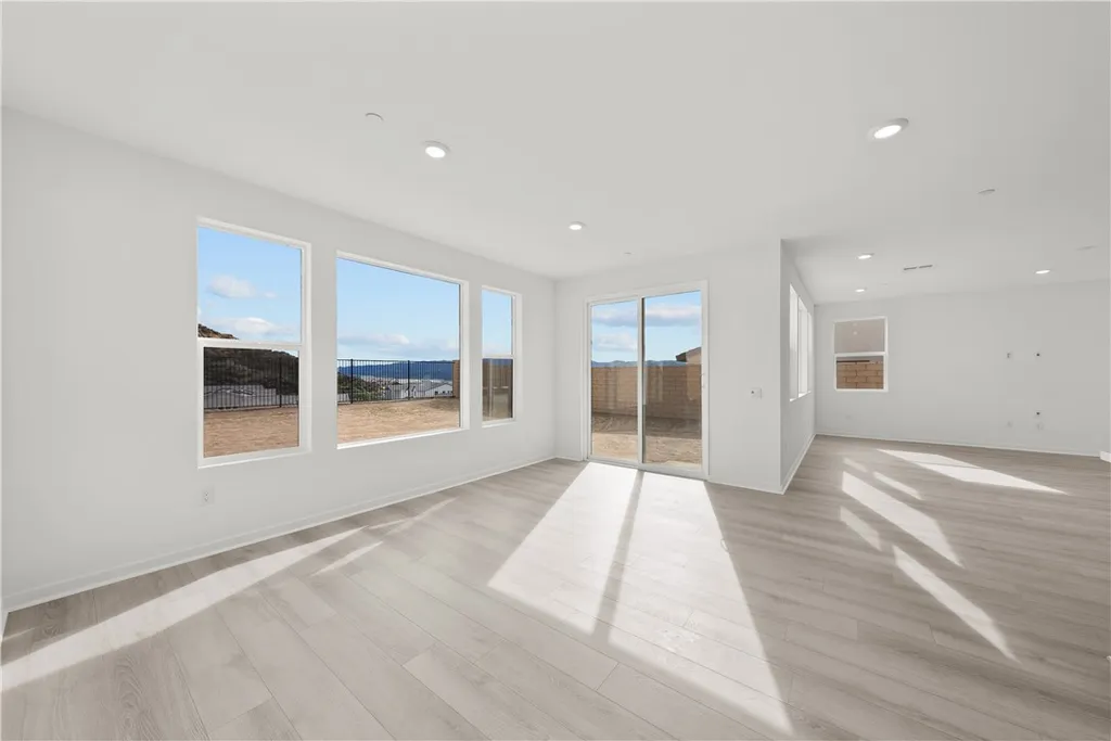 Additional image 24 of 30140 Crestline Court, Castaic, CA 91384