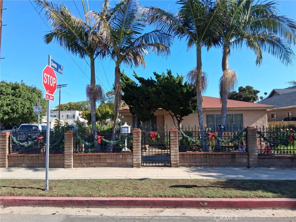 Additional image 3 of 1056 N Fries Ave, Wilmington, CA 90744