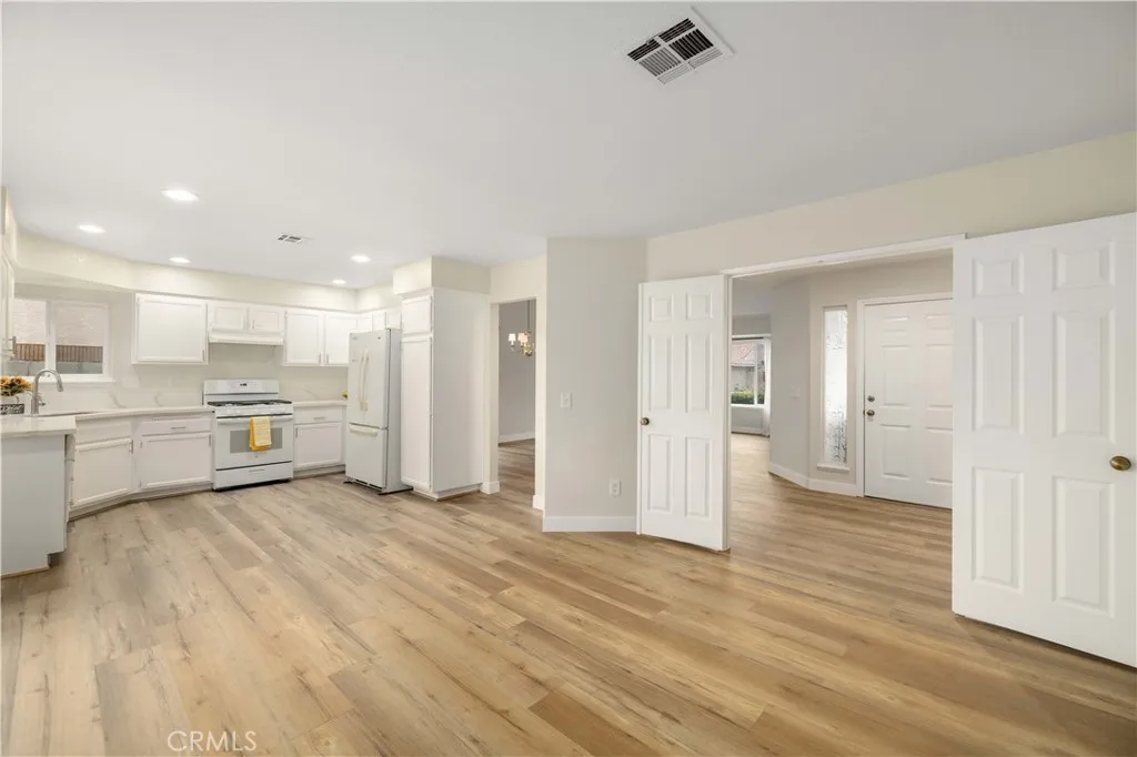 Additional image 13 of 5538 Katrina Pl, Palmdale, CA 93552