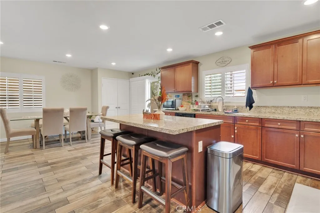 Additional image 10 of 7516 Avocado Cove Dr, Fontana, CA 92336