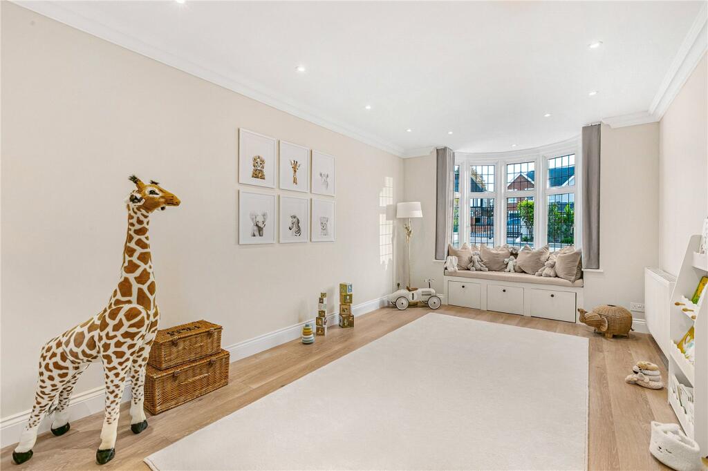 Additional image 28 of Brookmans Avenue, Brookmans Park, AL9