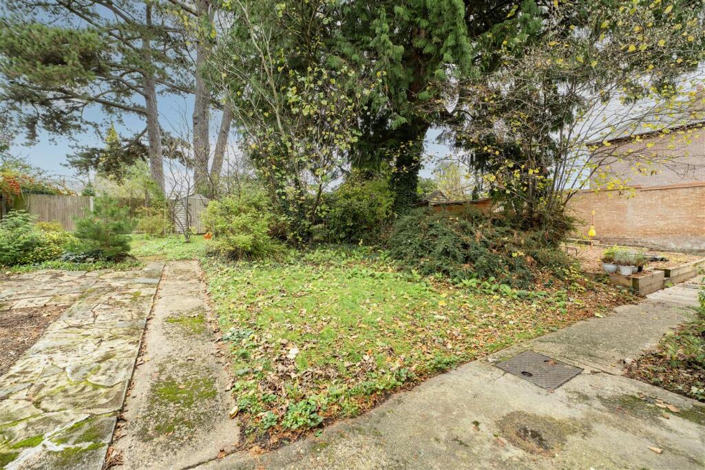 Additional image 11 of The Lawns Mount Pleasant St Albans Hertfordshire