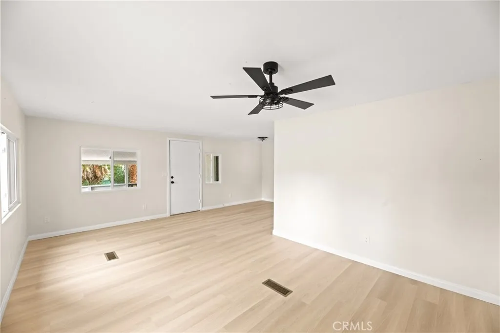 Additional image 46 of 300 Diana St, Perris, CA 92570