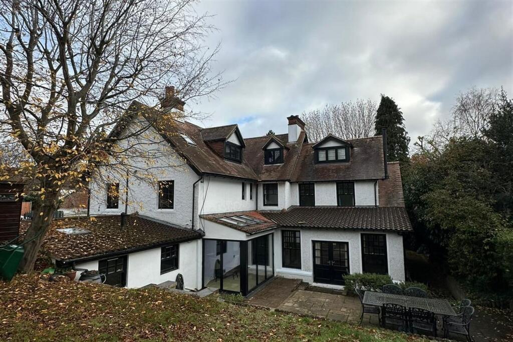 Additional image 20 of New Road, AL6