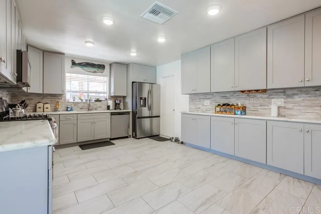 Additional image 14 of 3018 Thunder Drive, Oceanside, CA 92056