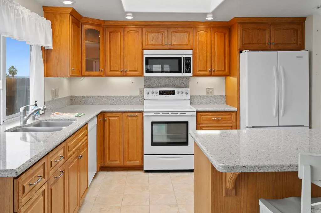 Additional image 6 of 13560 Avenida Del Charro, El Cajon, CA 92021