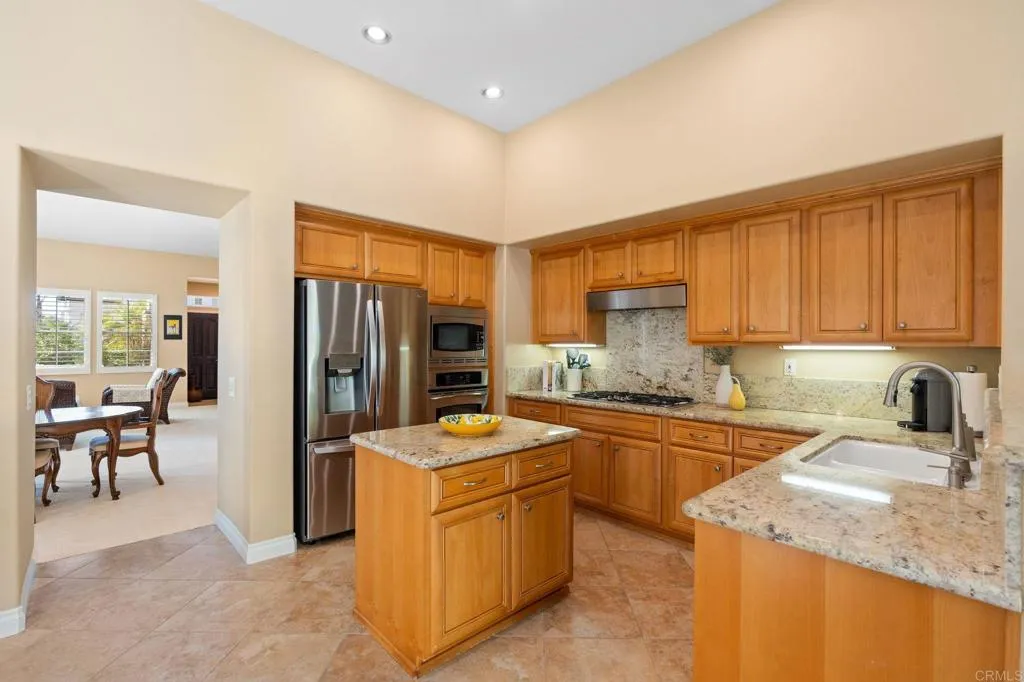 Additional image 32 of 2916 Avenida Valera, Carlsbad, CA 92009