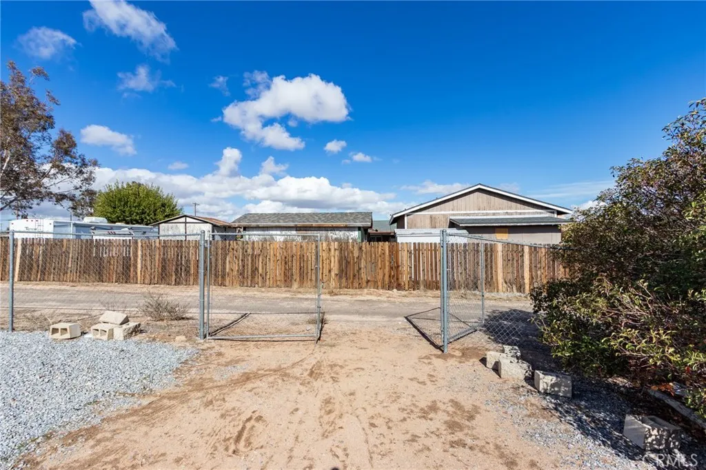 Additional image 111 of 18724 Danbury Ave, Hesperia, CA 92345