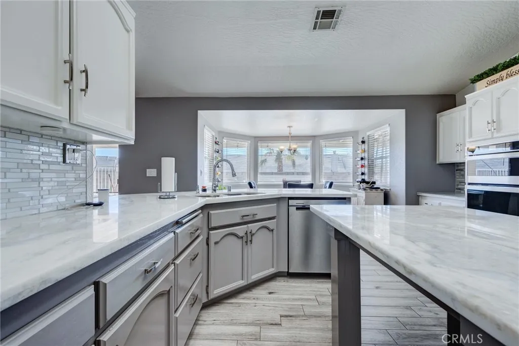 Additional image 13 of 19783 Lara Lane, Apple Valley, CA 92308