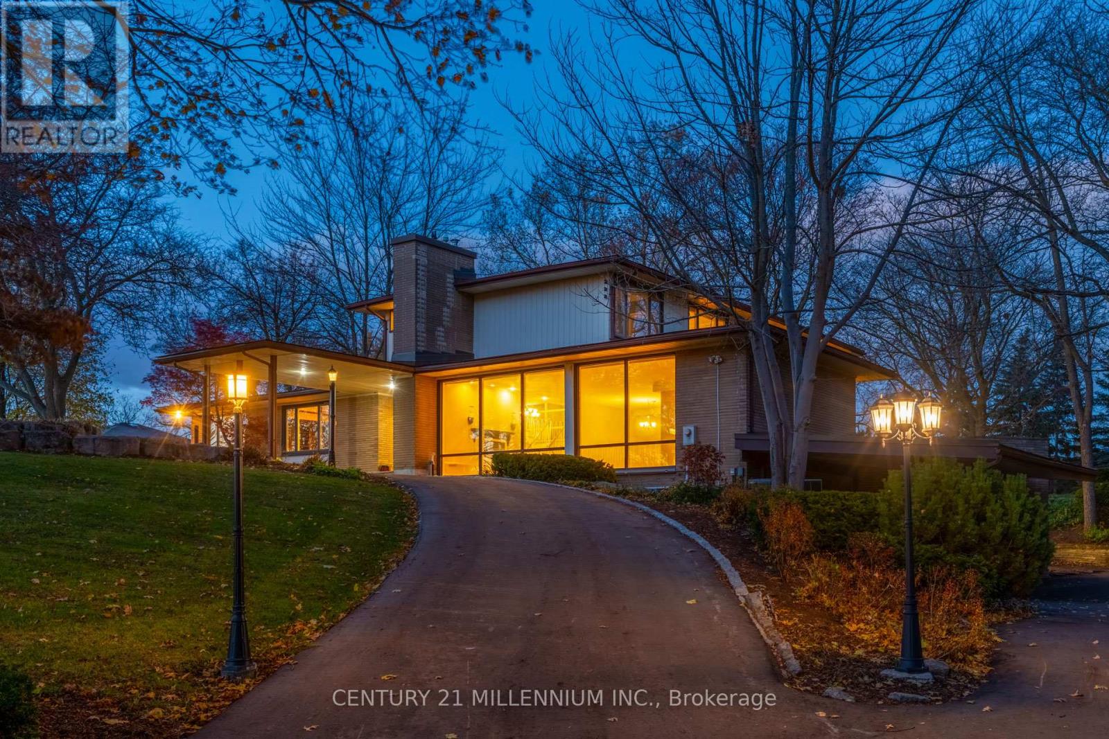 Property image for 200 MAIN STREET S|Brampton (Brampton East), Ontario L6W2E2