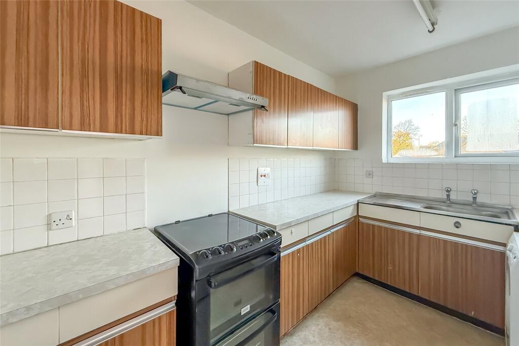 Additional image 15 of Murton Court, Hillside Road, St. Albans, Hertfordshire Court, AL1