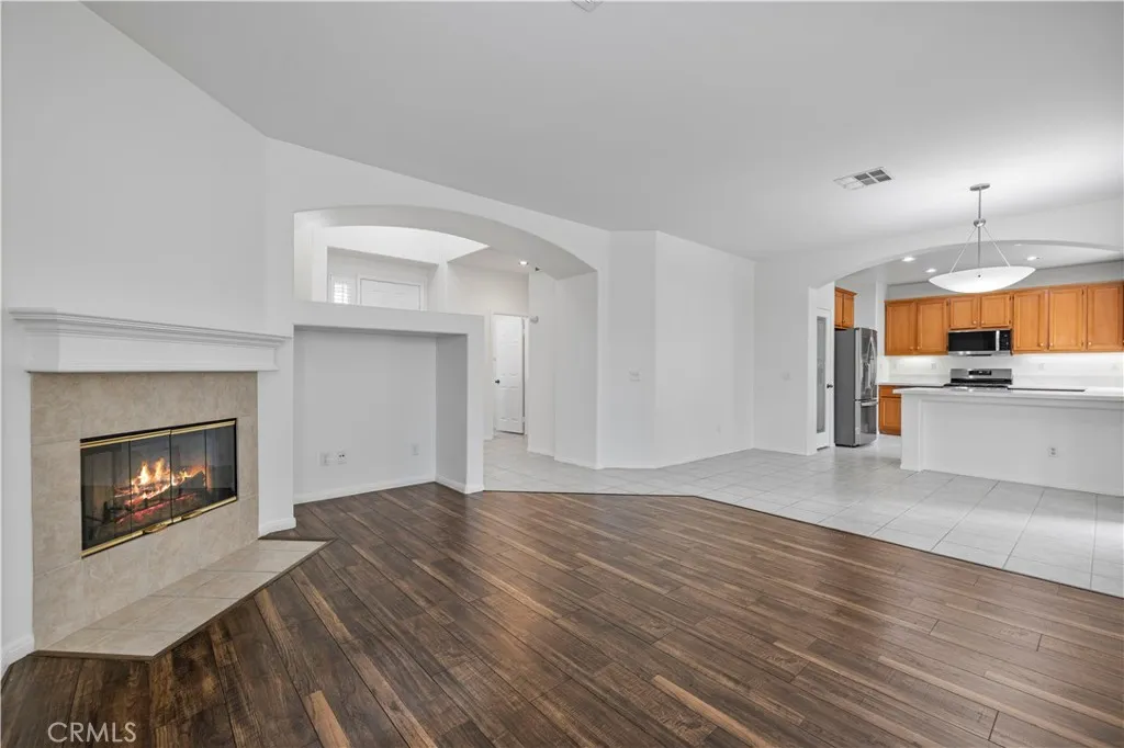 Additional image 7 of 27249 Fieldwood Court, Canyon Country, CA 91387