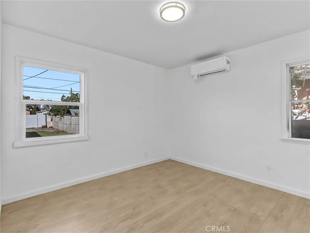 Additional image 36 of 639 E 105th St, Los Angeles, CA 90002